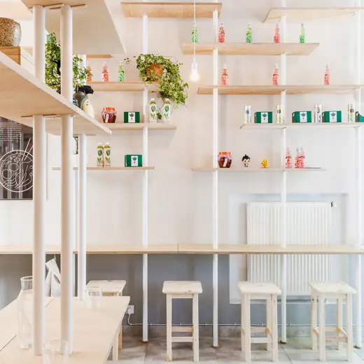 Puromag Warsaw Veganramen
